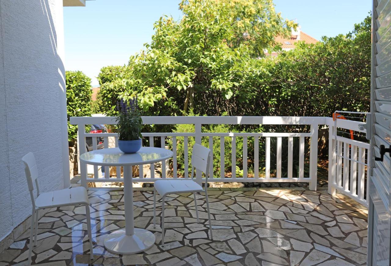 מאלינסקה Apartment Hudan מראה חיצוני תמונה