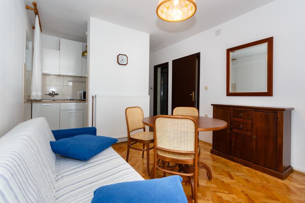 מאלינסקה Apartment Hudan מראה חיצוני תמונה