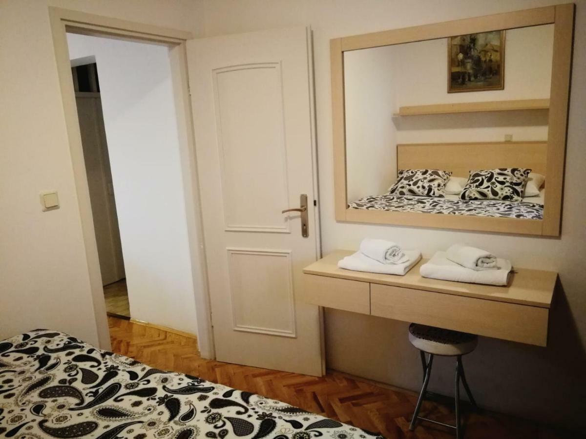 מאלינסקה Apartment Hudan מראה חיצוני תמונה