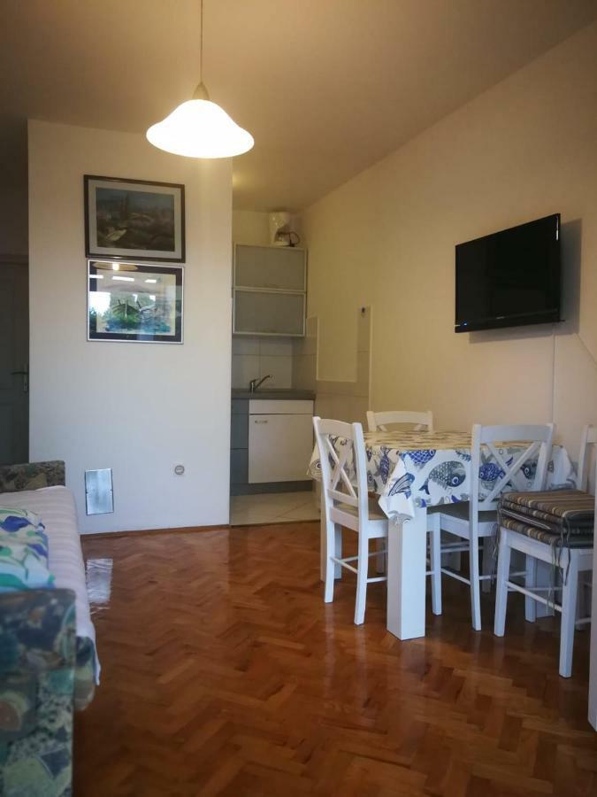 מאלינסקה Apartment Hudan מראה חיצוני תמונה